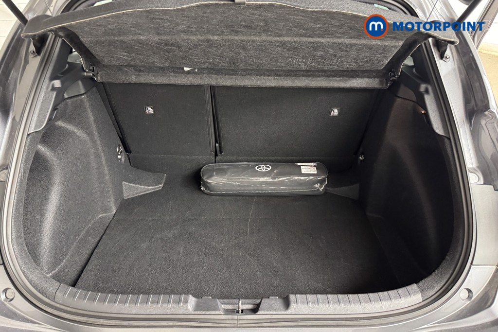 Toyota Corolla Gr Sport Automatic Petrol-Electric Hybrid Hatchback - Stock Number (1549919) - 3rd supplementary image