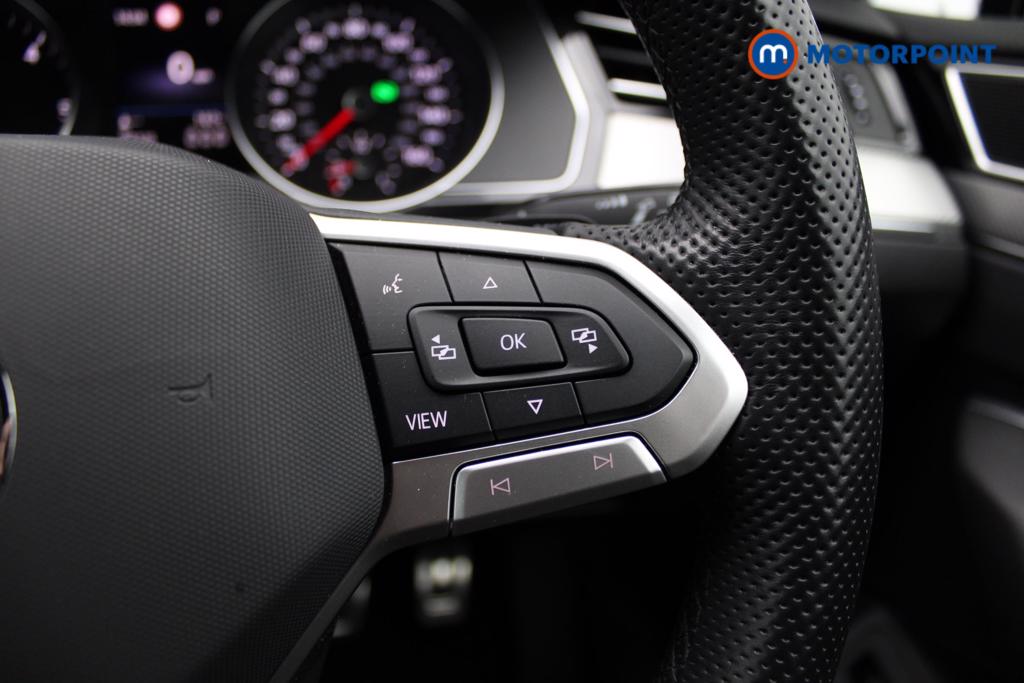 Volkswagen Passat R-Line Automatic Diesel Estate - Stock Number (1550309) - 15th supplementary image