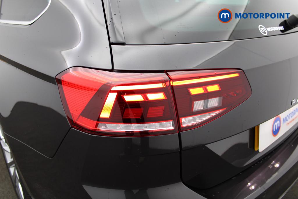 Volkswagen Passat R-Line Automatic Diesel Estate - Stock Number (1550309) - 25th supplementary image