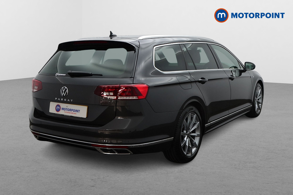 Volkswagen Passat R-Line Automatic Diesel Estate - Stock Number (1550309) - Drivers side rear corner