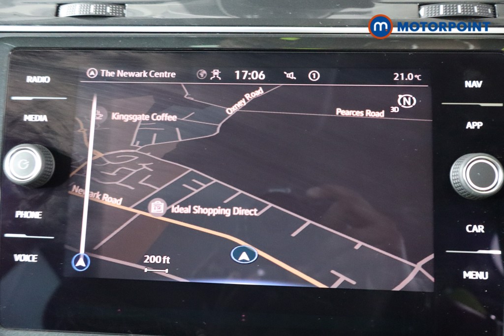 Volkswagen Tiguan Life Automatic Petrol SUV - Stock Number (1550820) - 2nd supplementary image