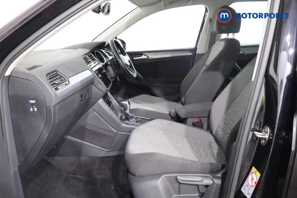 Volkswagen Tiguan Life Automatic Petrol SUV - Stock Number (1550820) - 4th supplementary image