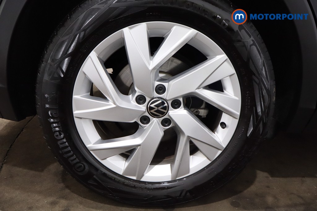 Volkswagen Tiguan Life Automatic Petrol SUV - Stock Number (1550820) - 9th supplementary image