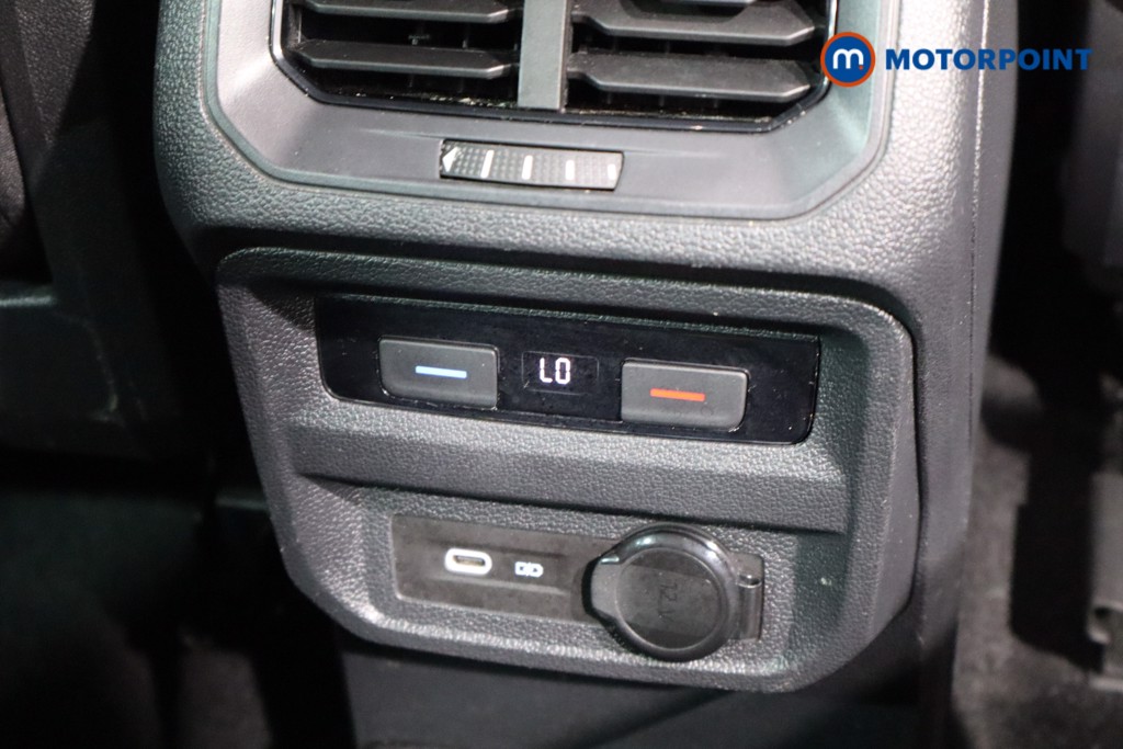 Volkswagen Tiguan Life Automatic Petrol SUV - Stock Number (1550820) - 13th supplementary image
