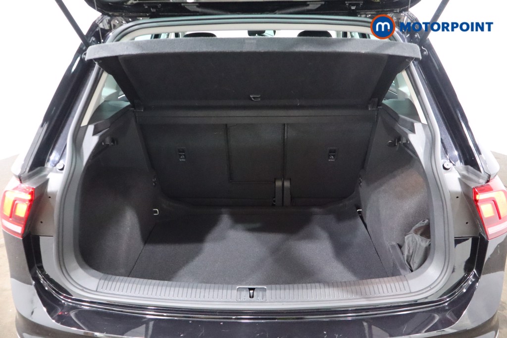Volkswagen Tiguan Life Automatic Petrol SUV - Stock Number (1550820) - 31st supplementary image