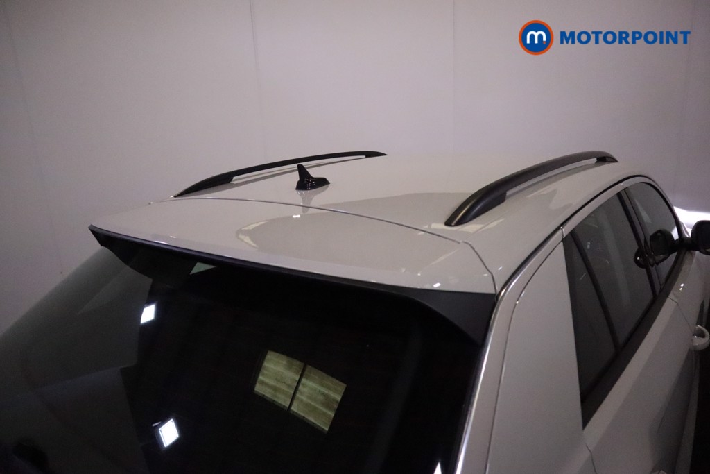 Volkswagen T-Roc Life Manual Petrol SUV - Stock Number (1550933) - 31st supplementary image