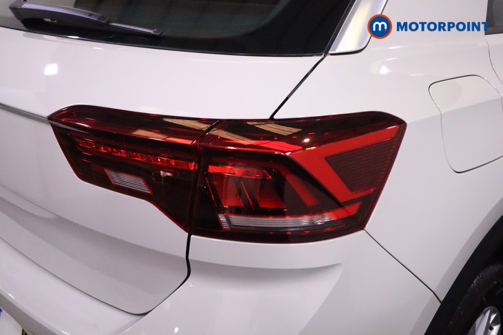 Volkswagen T-Roc Life Manual Petrol SUV - Stock Number (1550933) - 32nd supplementary image