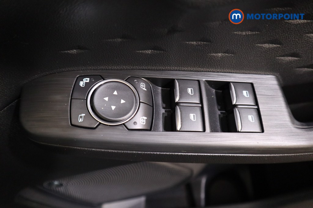 Ford Kuga St-Line Edition Manual Diesel SUV - Stock Number (1536475) - 9th supplementary image