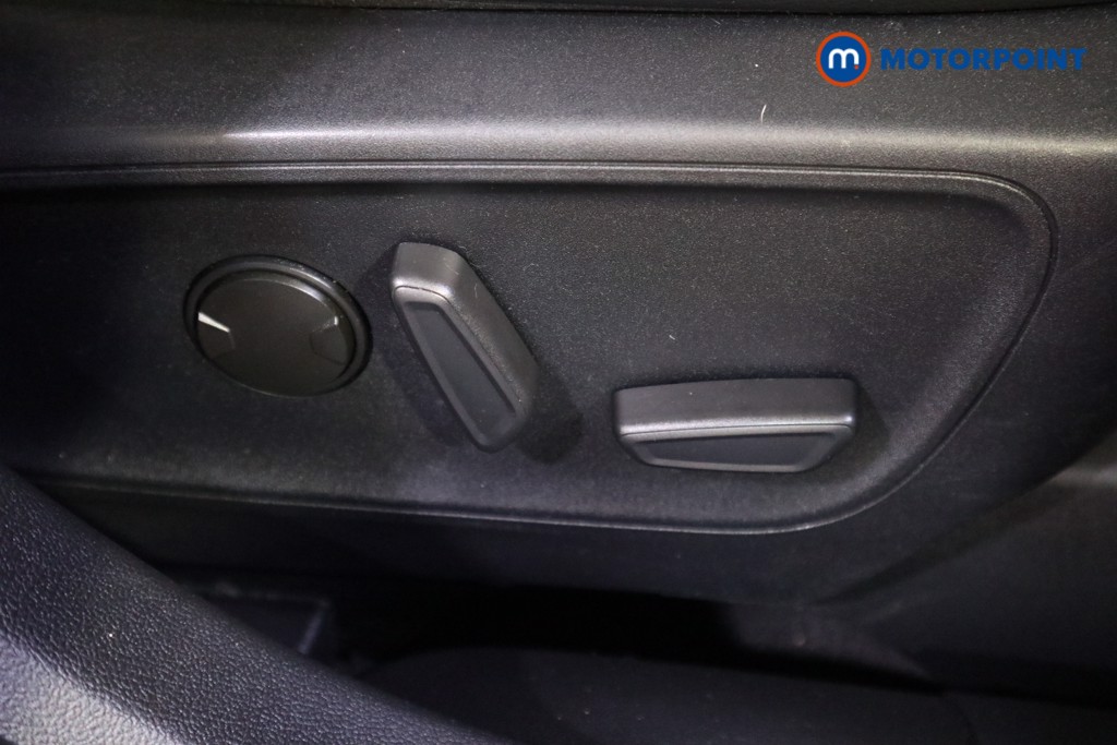 Ford Kuga St-Line Edition Manual Diesel SUV - Stock Number (1536475) - 12th supplementary image