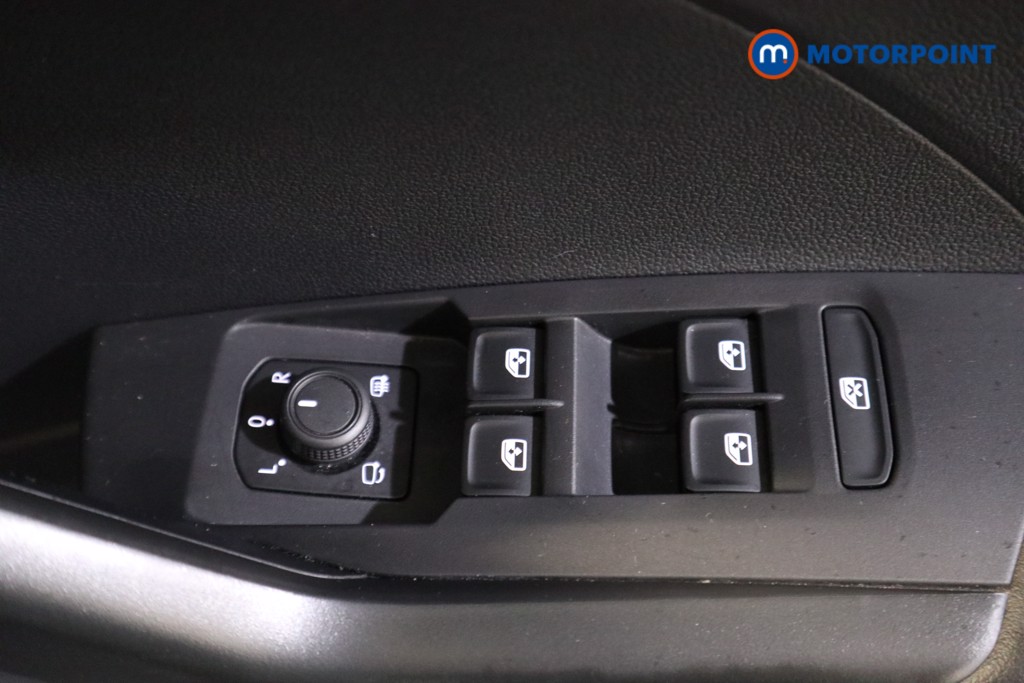 Volkswagen T-Cross SE Manual Petrol SUV - Stock Number (1543546) - 8th supplementary image