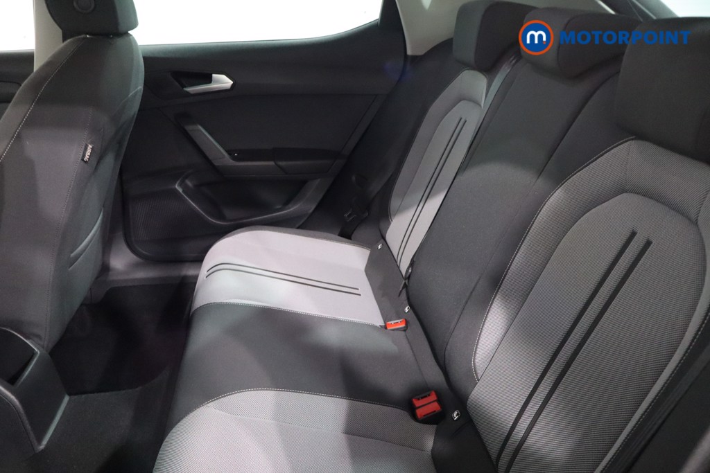 Seat Leon Se Dynamic Manual Petrol Hatchback - Stock Number (1543658) - 5th supplementary image