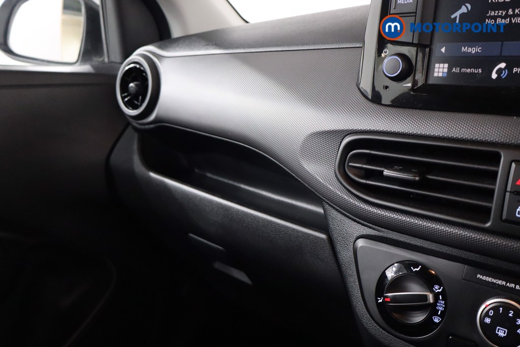 Hyundai I10 Se Connect Manual Petrol Hatchback - Stock Number (1545392) - 15th supplementary image