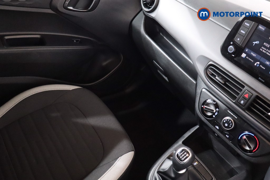 Hyundai I10 Se Connect Manual Petrol Hatchback - Stock Number (1545392) - 16th supplementary image