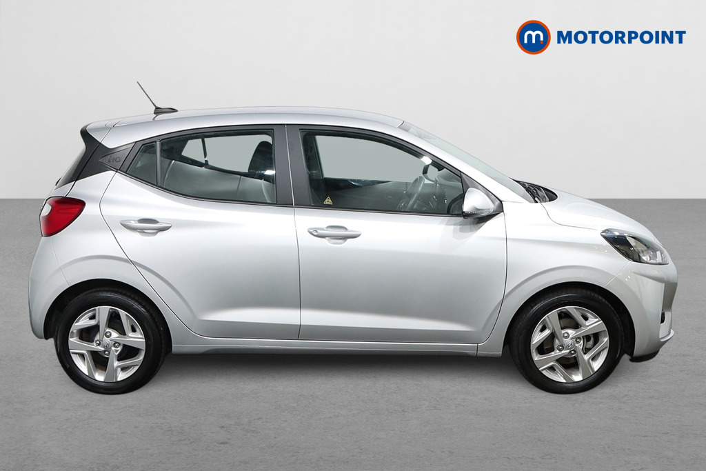 Hyundai I10 Se Connect Manual Petrol Hatchback - Stock Number (1545392) - Drivers side