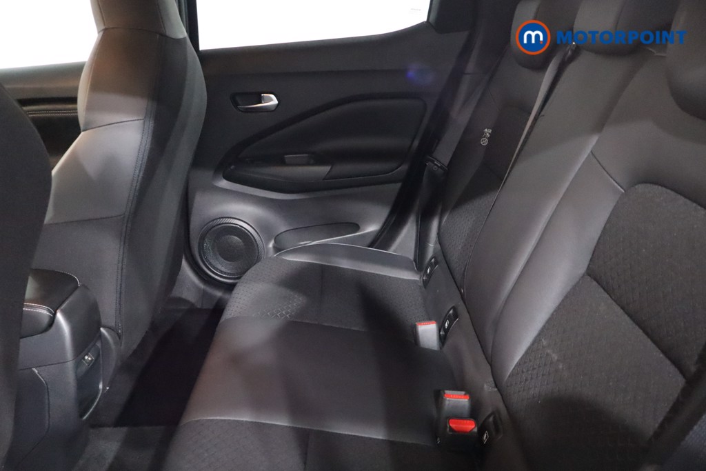Nissan Juke N-Connecta Automatic Petrol SUV - Stock Number (1545552) - 5th supplementary image
