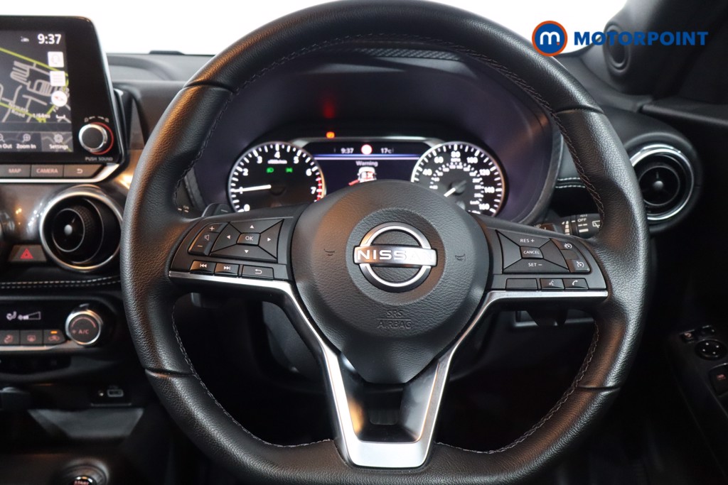 Nissan Juke N-Connecta Automatic Petrol SUV - Stock Number (1545552) - 6th supplementary image