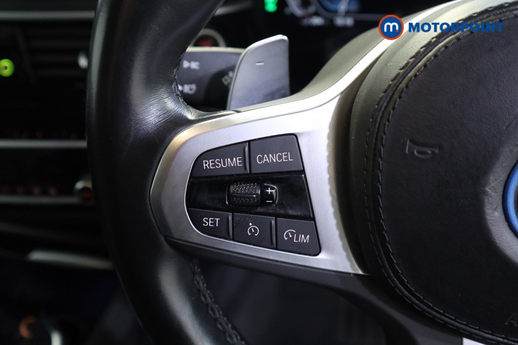 BMW 5 Series M Sport Automatic Petrol Plug-In Hybrid Estate - Stock Number (1546937) - 5th supplementary image