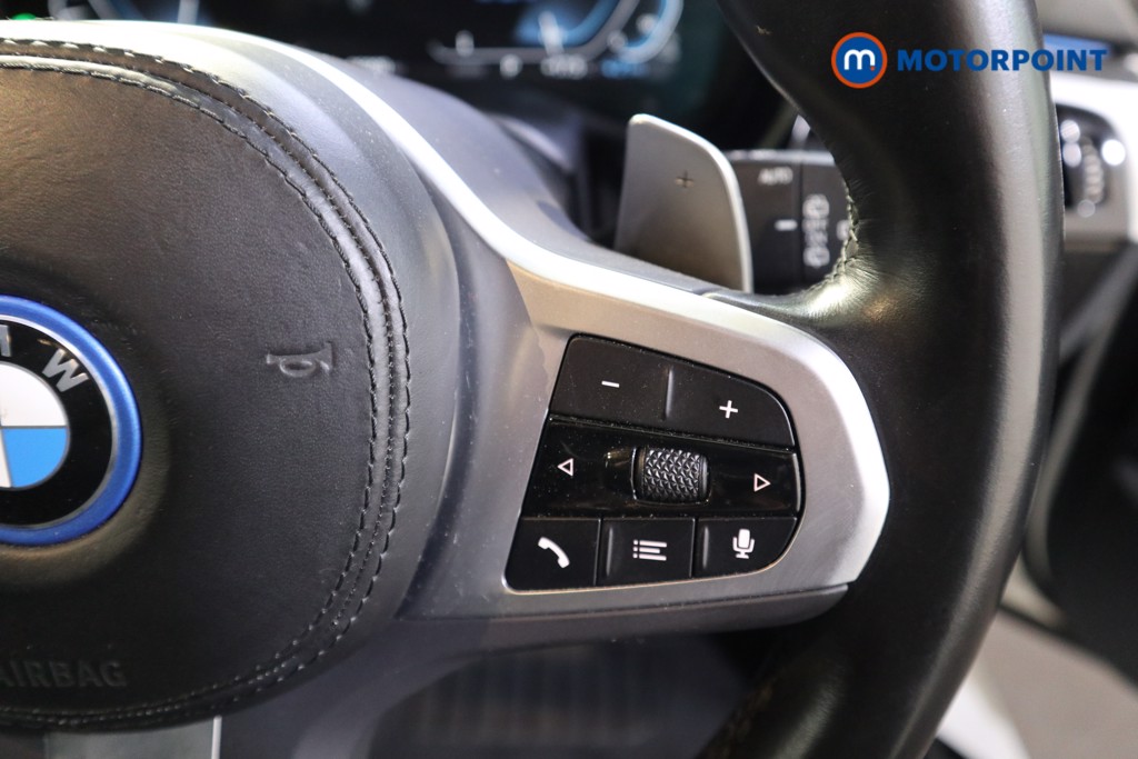 BMW 5 Series M Sport Automatic Petrol Plug-In Hybrid Estate - Stock Number (1546937) - 6th supplementary image