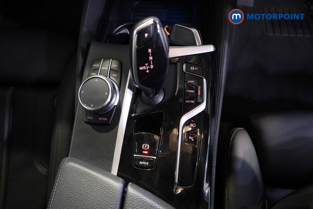BMW 5 Series M Sport Automatic Petrol Plug-In Hybrid Estate - Stock Number (1546937) - 9th supplementary image