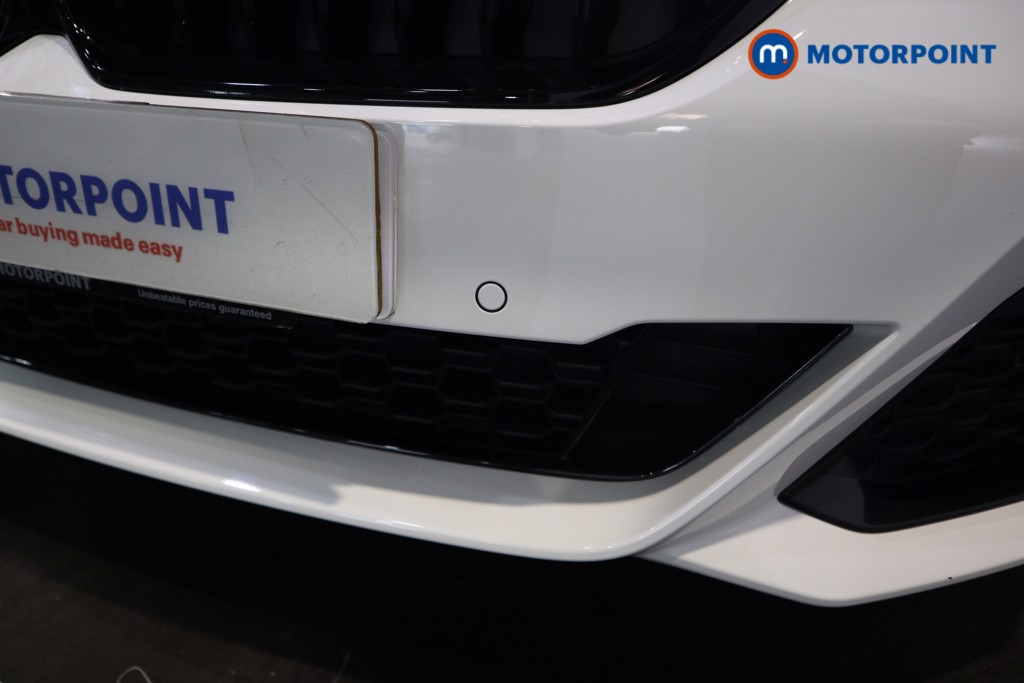 BMW 5 Series M Sport Automatic Petrol Plug-In Hybrid Estate - Stock Number (1546937) - 29th supplementary image