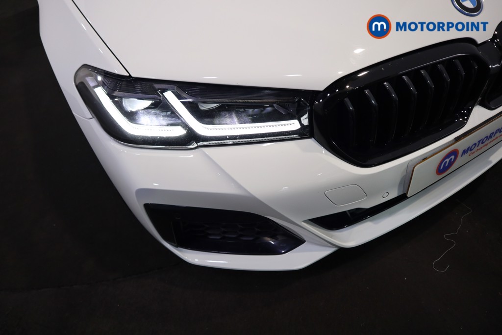 BMW 5 Series M Sport Automatic Petrol Plug-In Hybrid Estate - Stock Number (1546937) - 31st supplementary image