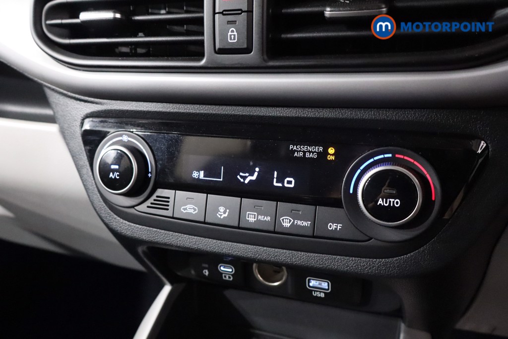 Hyundai I10 Premium Automatic Petrol Hatchback - Stock Number (1547324) - 14th supplementary image