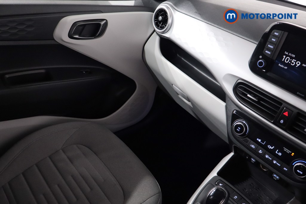 Hyundai I10 Premium Automatic Petrol Hatchback - Stock Number (1547324) - 16th supplementary image
