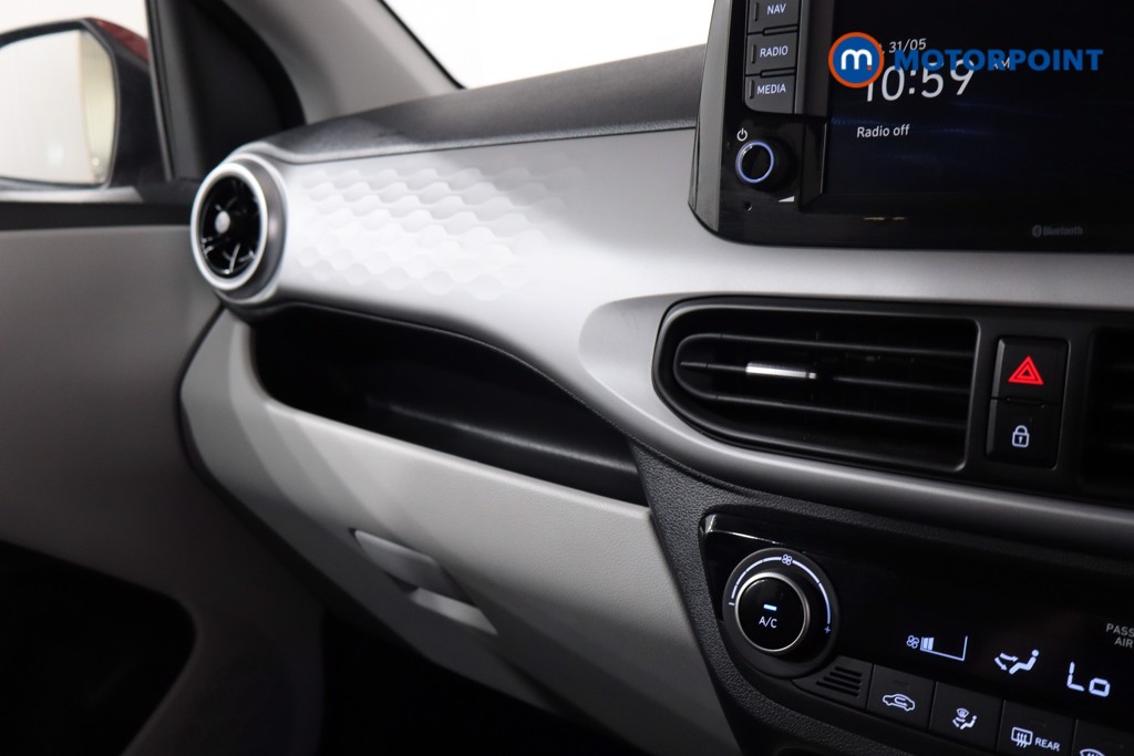 Hyundai I10 Premium Automatic Petrol Hatchback - Stock Number (1547324) - 17th supplementary image