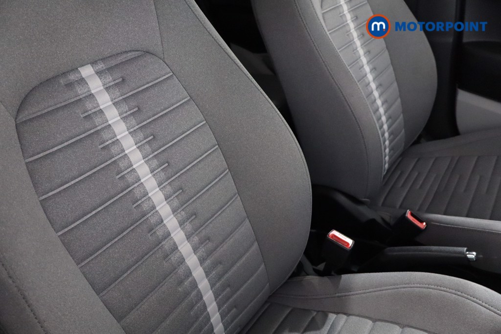 Hyundai I10 Premium Automatic Petrol Hatchback - Stock Number (1547324) - 22nd supplementary image