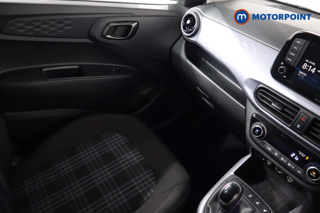 Hyundai I10 Premium Automatic Petrol Hatchback - Stock Number (1547345) - 16th supplementary image