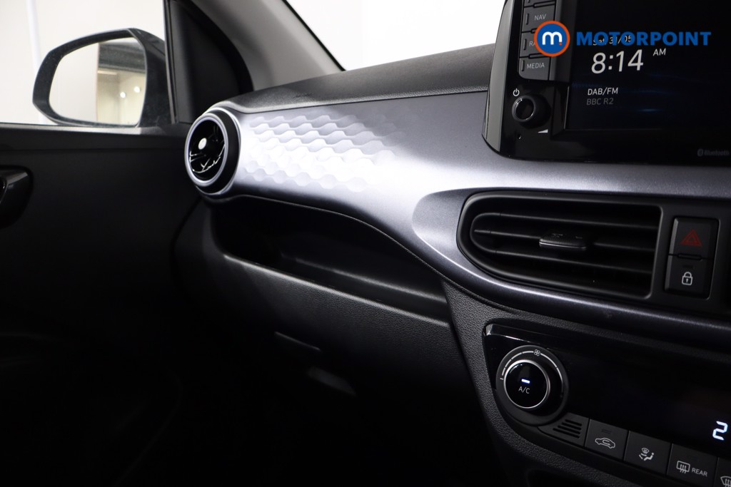 Hyundai I10 Premium Automatic Petrol Hatchback - Stock Number (1547345) - 17th supplementary image