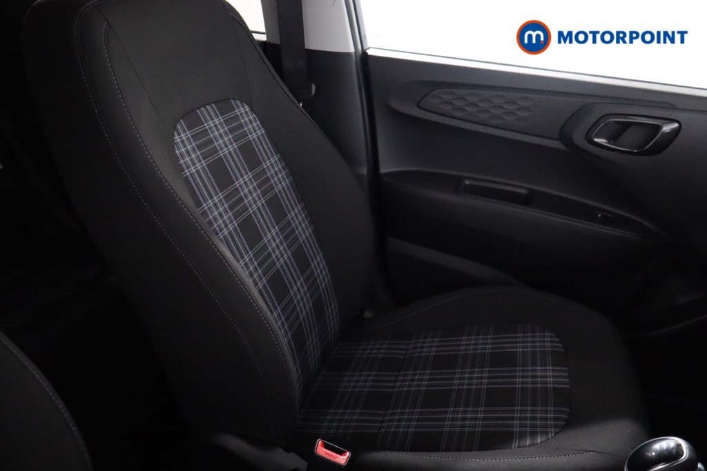 Hyundai I10 Premium Automatic Petrol Hatchback - Stock Number (1547345) - 21st supplementary image