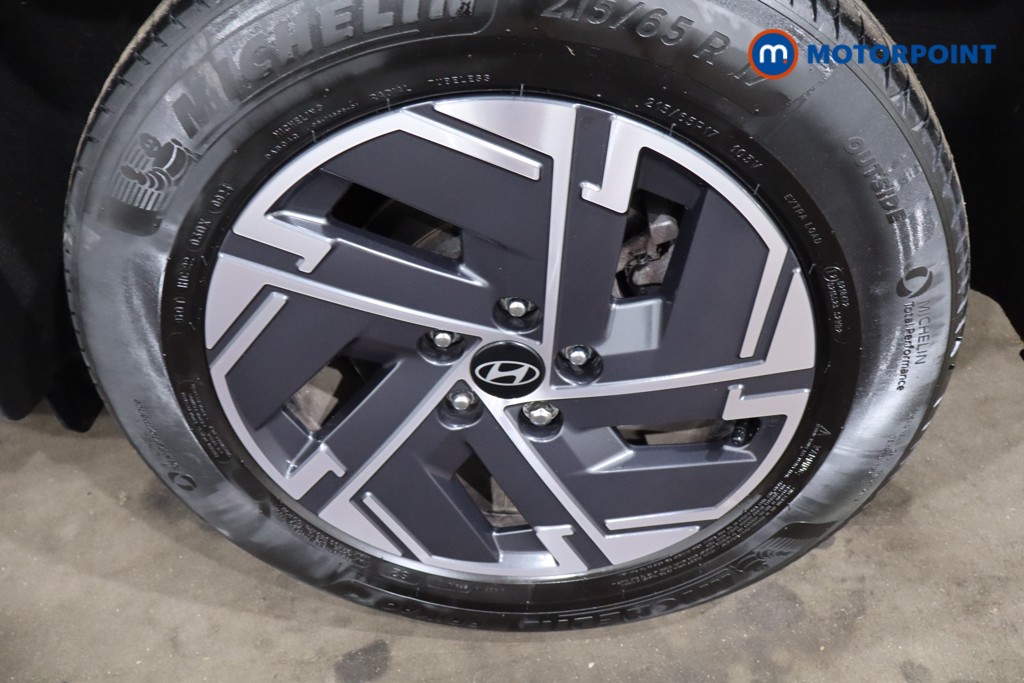 Hyundai Tucson Premium Automatic Petrol Plug-In Hybrid SUV - Stock Number (1547373) - 11th supplementary image