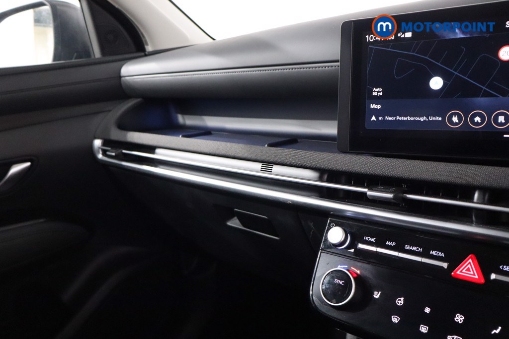 Hyundai Tucson Premium Automatic Petrol Plug-In Hybrid SUV - Stock Number (1547398) - 17th supplementary image