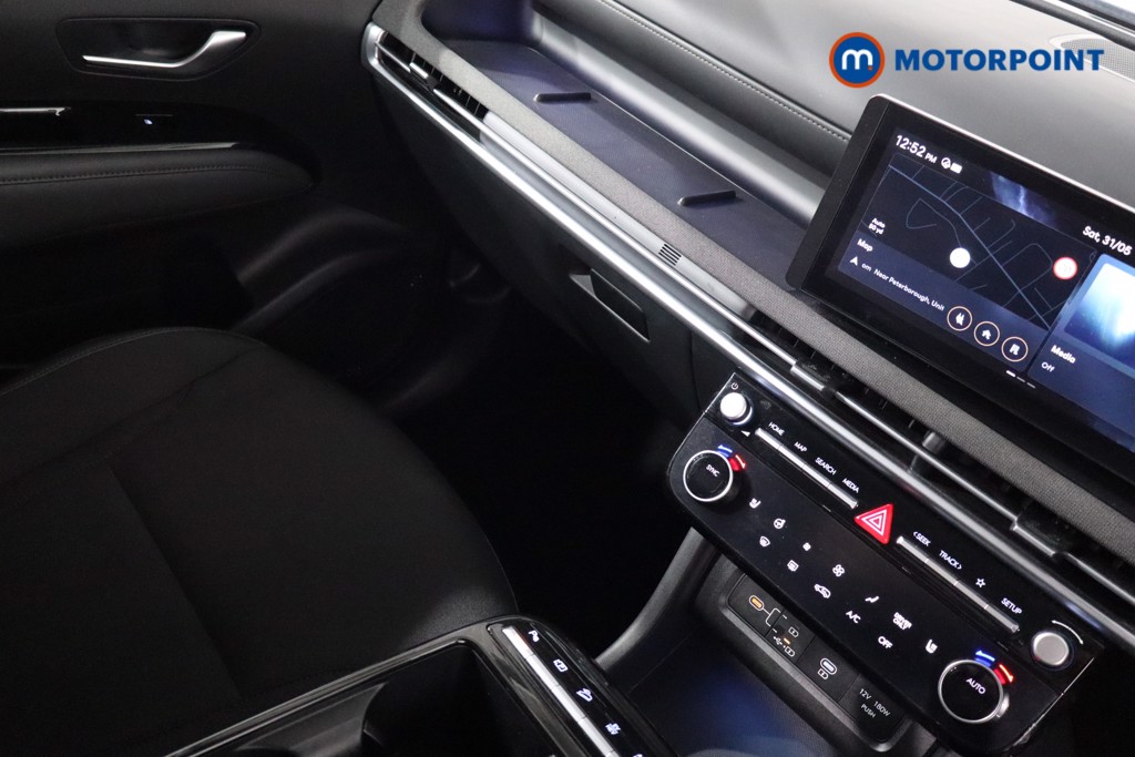 Hyundai Tucson Premium Automatic Petrol Plug-In Hybrid SUV - Stock Number (1547415) - 16th supplementary image
