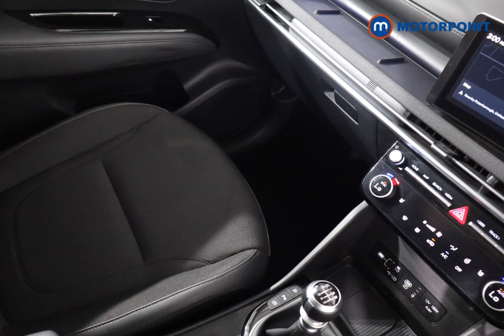 Hyundai Tucson Premium Manual Petrol SUV - Stock Number (1547618) - 15th supplementary image