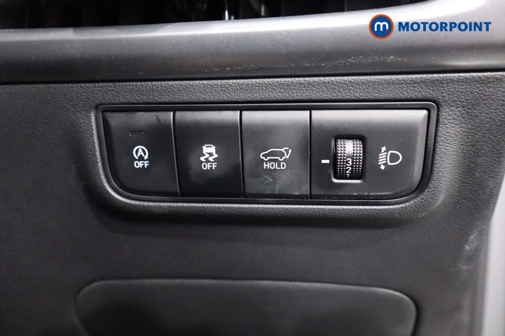 Hyundai Tucson Premium Manual Petrol SUV - Stock Number (1547618) - 18th supplementary image