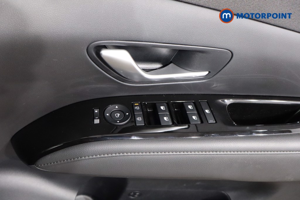 Hyundai Tucson Premium Manual Petrol SUV - Stock Number (1547618) - 19th supplementary image
