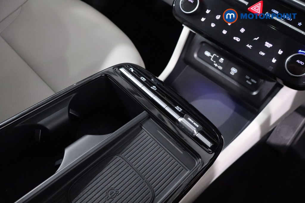 Hyundai Tucson Ultimate Automatic Petrol-Electric Hybrid SUV - Stock Number (1547629) - 15th supplementary image