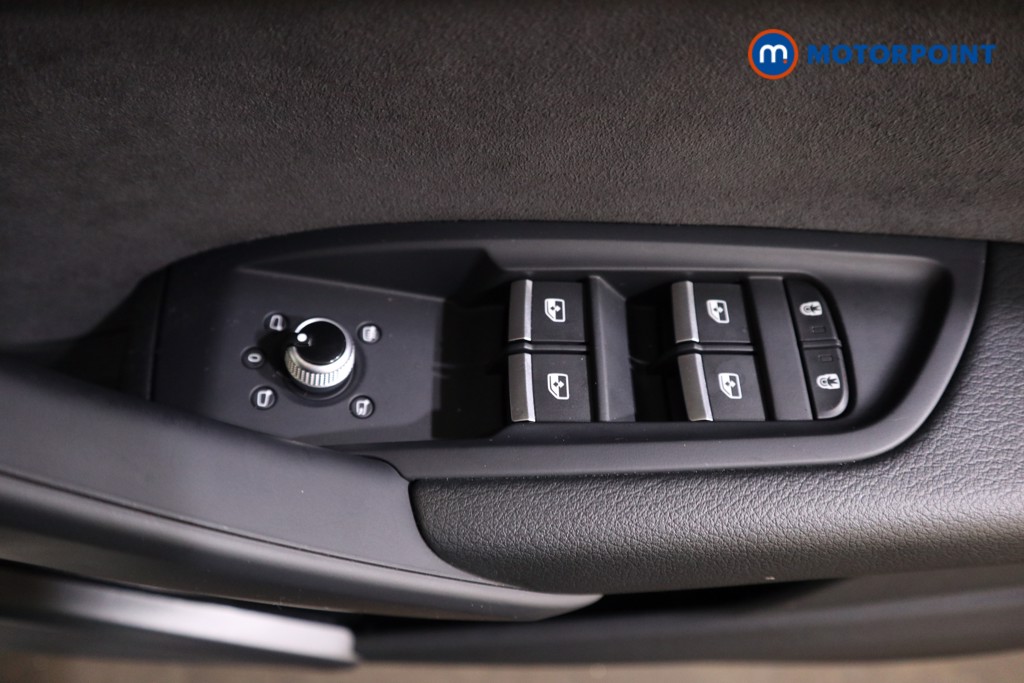 Audi Q5 S Line Automatic Petrol SUV - Stock Number (1547691) - 10th supplementary image
