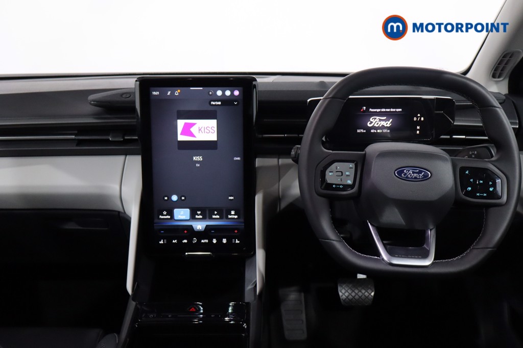 Ford Explorer Select Automatic Electric SUV - Stock Number (1549589) - 1st supplementary image