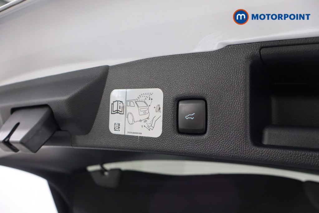 Ford Kuga St-Line X Edition Manual Petrol SUV - Stock Number (1550454) - 30th supplementary image