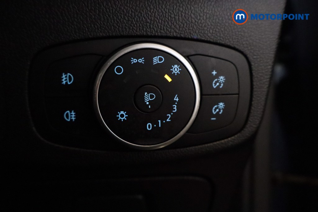 Ford Focus Titanium Manual Petrol Hatchback - Stock Number (1539645) - 5th supplementary image