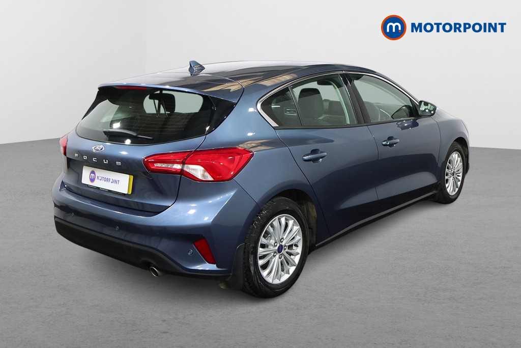 Ford Focus Titanium Manual Petrol Hatchback - Stock Number (1539645) - Drivers side rear corner