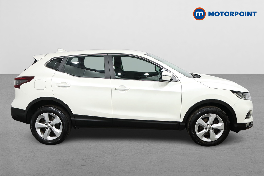 Nissan Qashqai Acenta Premium Automatic Petrol SUV - Stock Number (1541138) - Drivers side