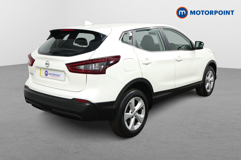 Nissan Qashqai Acenta Premium Automatic Petrol SUV - Stock Number (1541138) - Drivers side rear corner