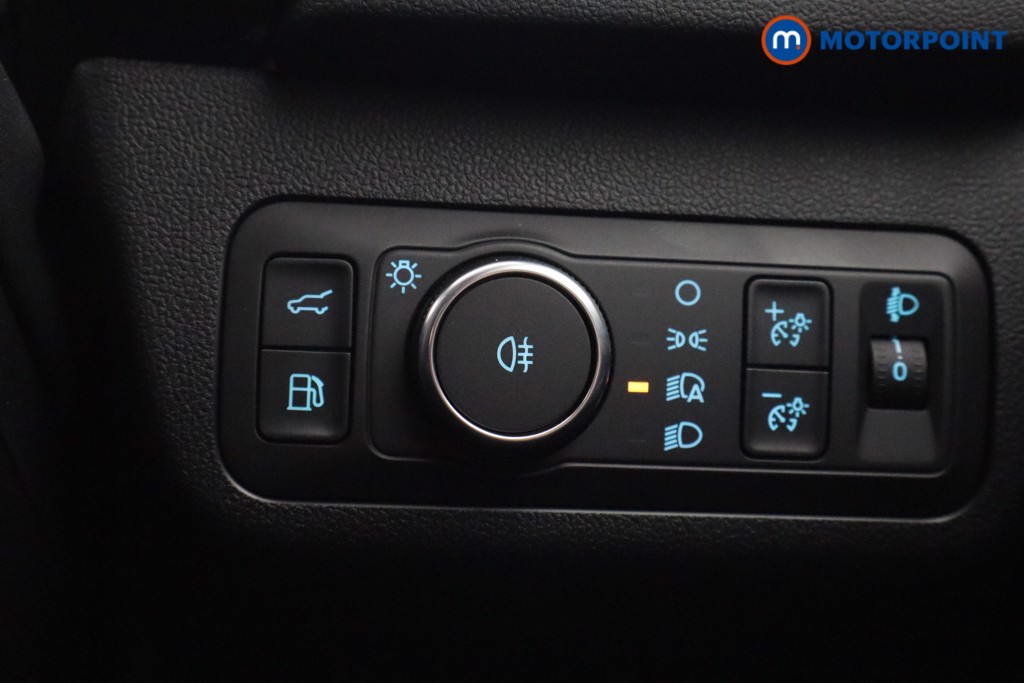 Ford Kuga St-Line Automatic Petrol Plug-In Hybrid SUV - Stock Number (1544407) - 9th supplementary image