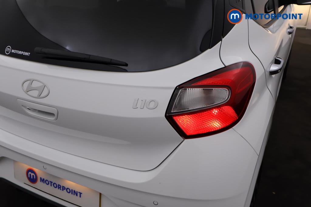 Hyundai I10 Premium Automatic Petrol Hatchback - Stock Number (1547344) - 14th supplementary image