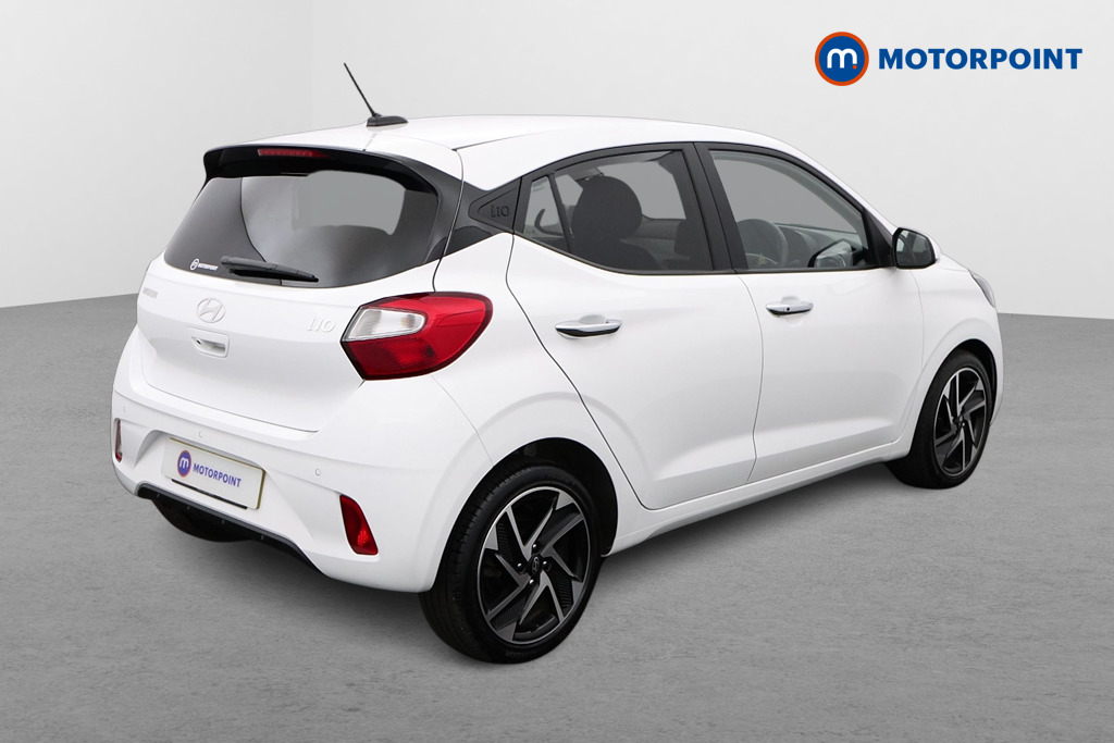Hyundai I10 Premium Automatic Petrol Hatchback - Stock Number (1547344) - Drivers side rear corner