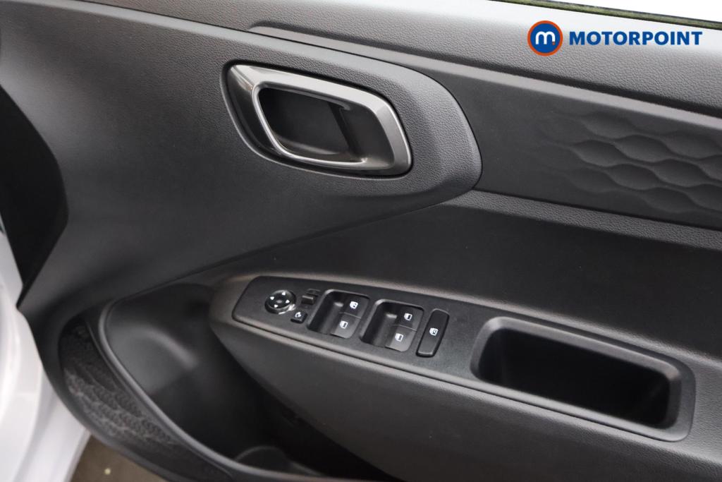 Hyundai I10 Premium Automatic Petrol Hatchback - Stock Number (1547679) - 10th supplementary image